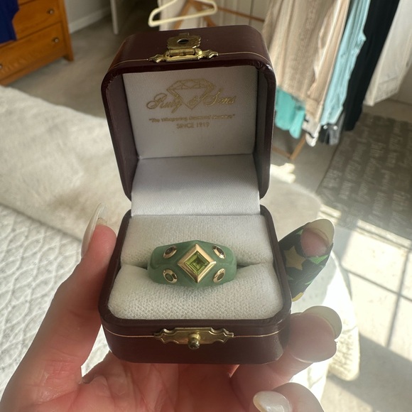 Jade Ring - Picture 2 of 4